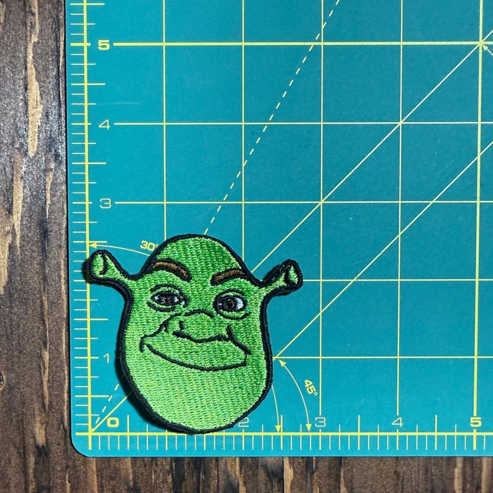 ✨3/$20✨Shrek Embroidered Patch - Picture 2 of 3
